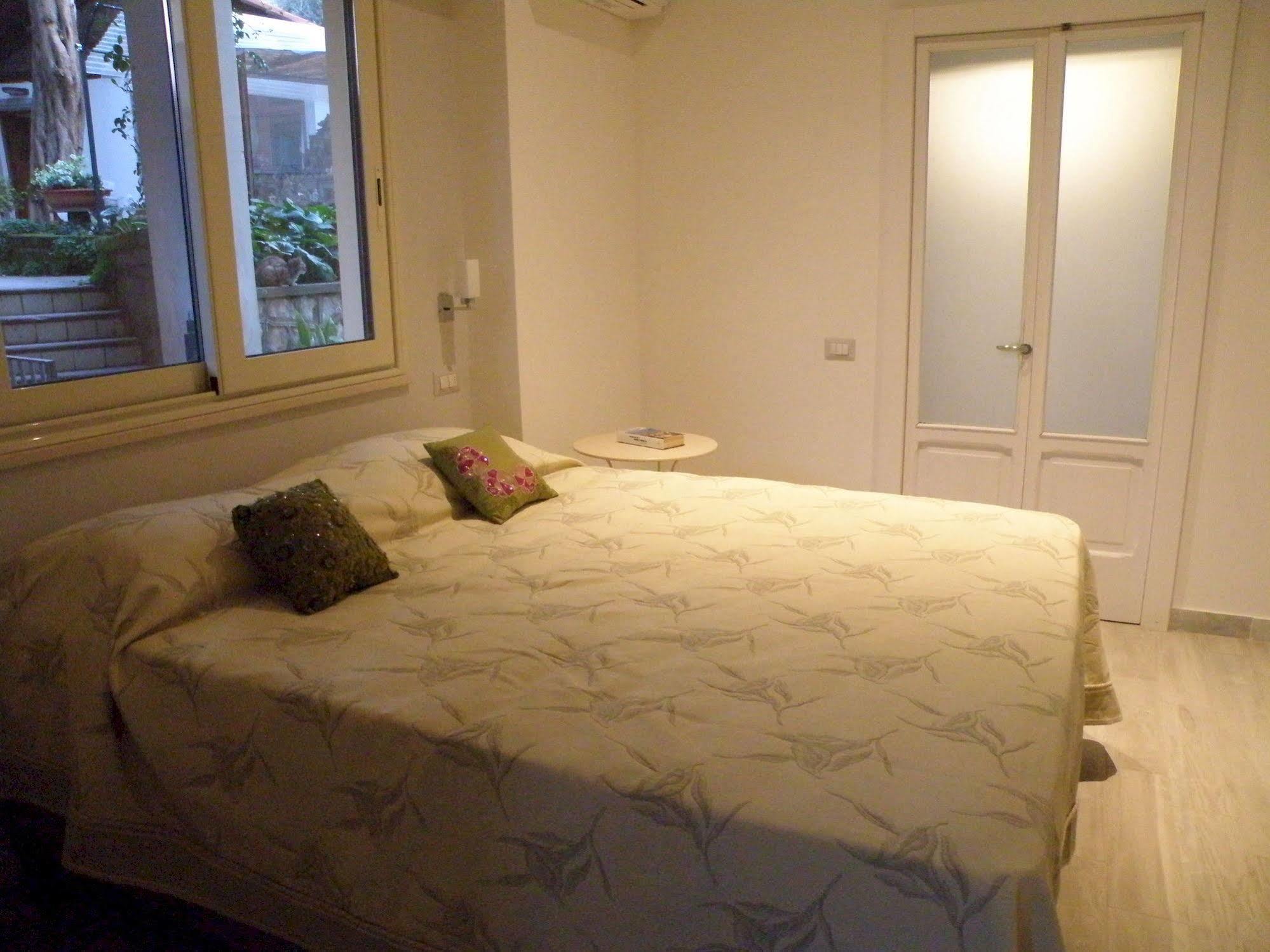 Dreaming Sorrento Suites Exteriör bild