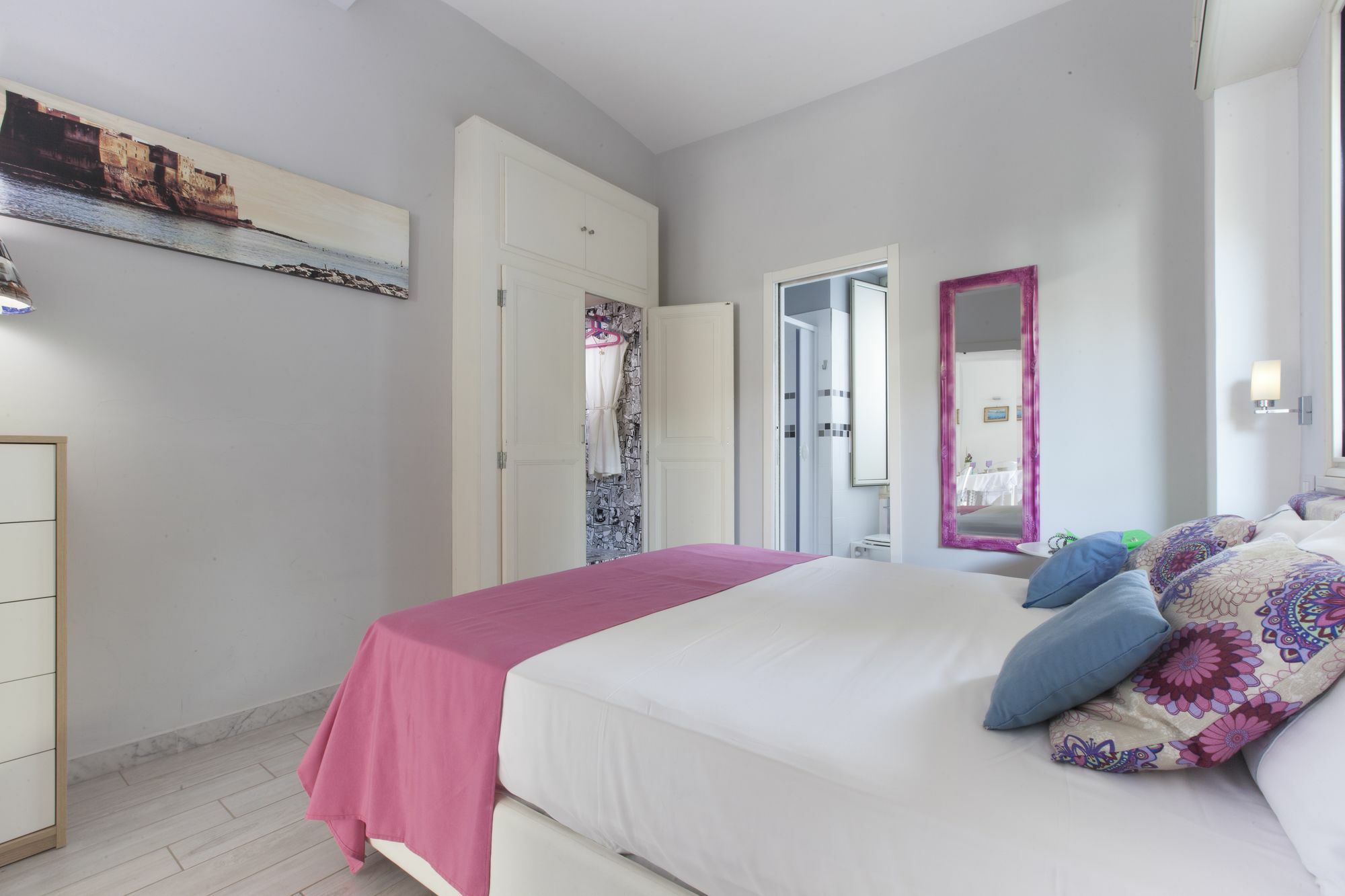 Dreaming Sorrento Suites Exteriör bild